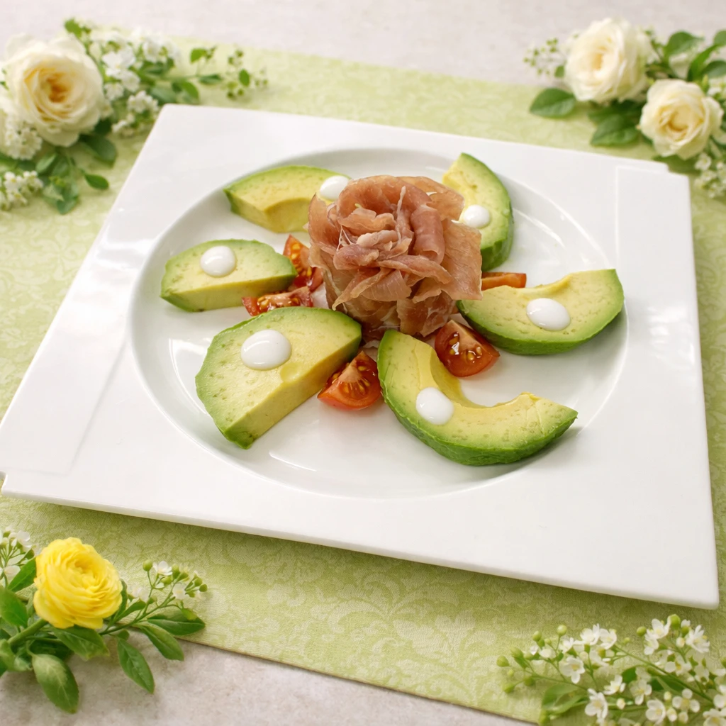 アボカドと生ハムのサラダ